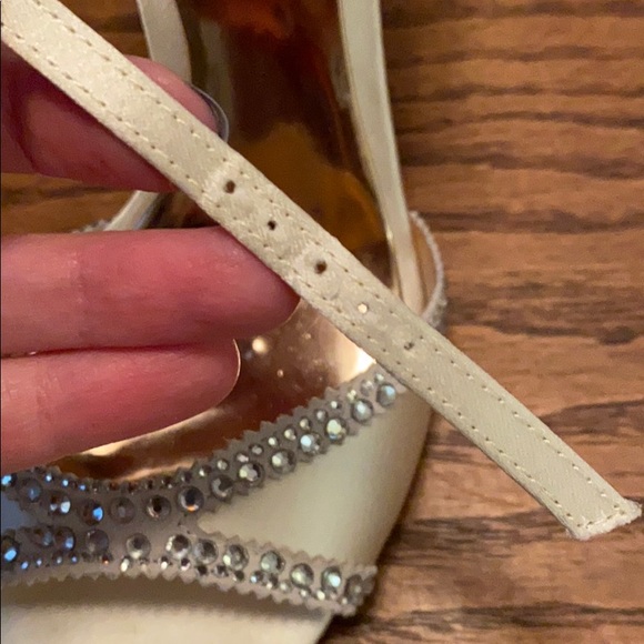 Badgley Mischka Roxy rhinestone heels - Picture 3 of 8